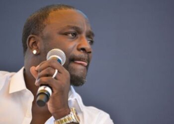 Akon unveils self as only rapper that doesn't smoke and drink
