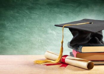 Nigerians react as lecturer insults student's father in class
