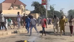 100 protesters in Kano take to street over demolition