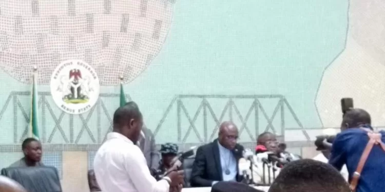 Benue Gov Alia mobilizes youths to insult opponents on social media